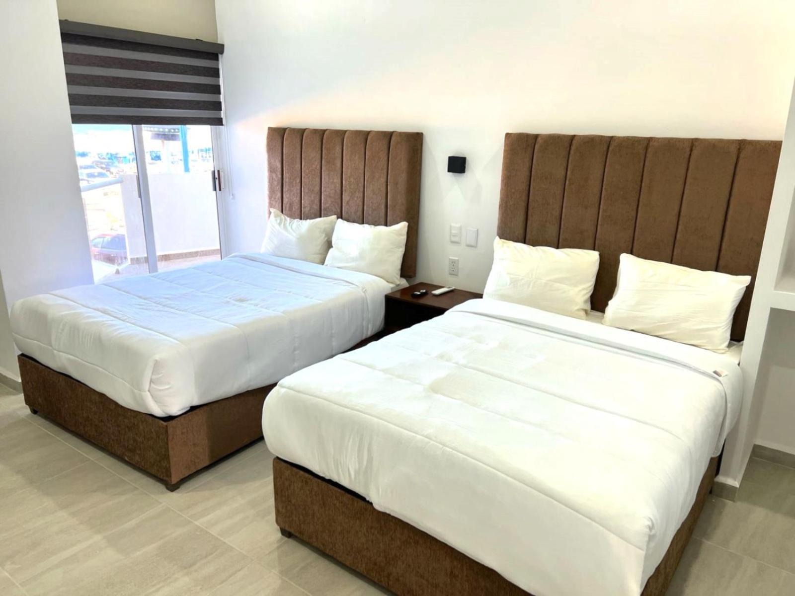 Antonios Miramar Hotel Ciudad Madero Buitenkant foto